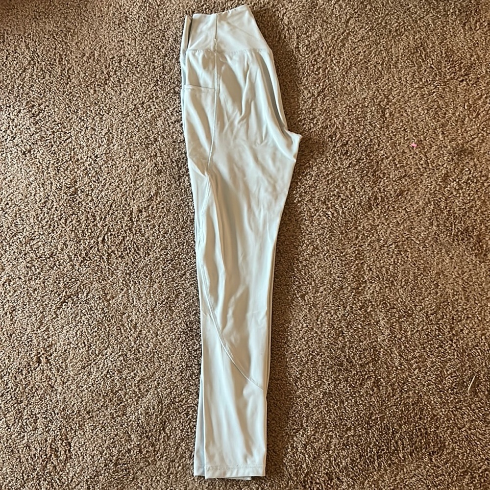 Light blue athletic leggings high waisted